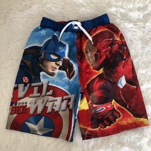 Marvel Captain America Bous Swim Shorts Sz 8